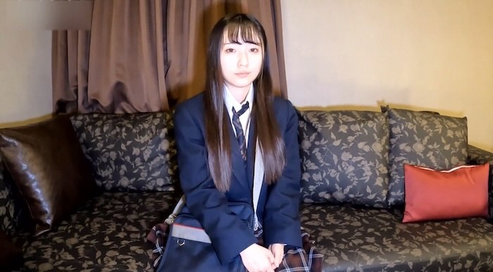 無修正個人撮影作品「100年に一度の逸材！もう会えないはずが、、、まさかの中出し嘆願！」-001