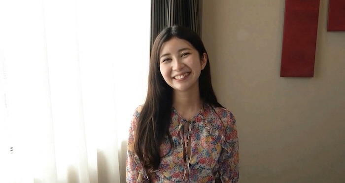 無修正個人撮影動画「大反響のＦカップ女子アナ系美女！上品なお顔でドスケベ下品セックス」-001